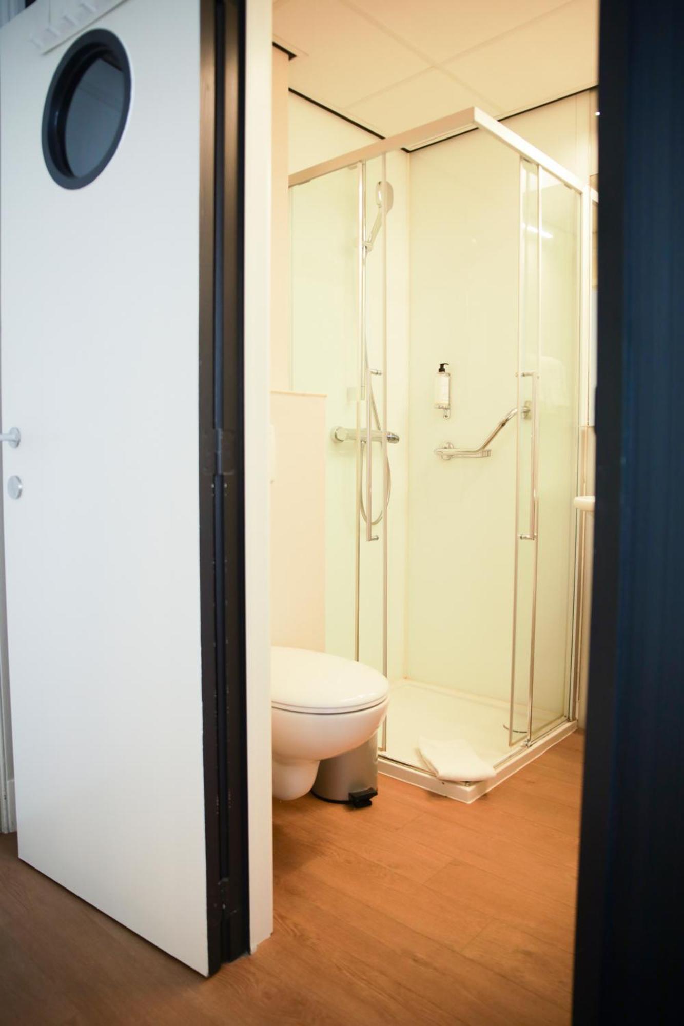 בלנקנברג Residentie Alfa Inn*** מראה חיצוני תמונה